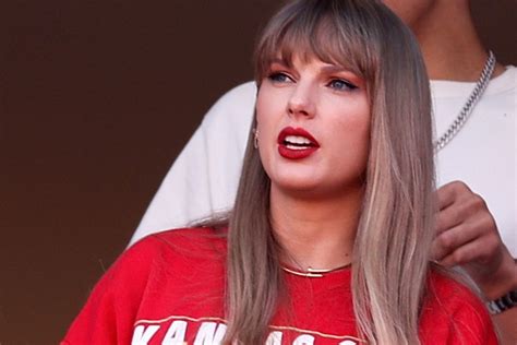 taylor swift ai nsfw photos|NSFW Taylor Swift AI Photos Draw Shock and。